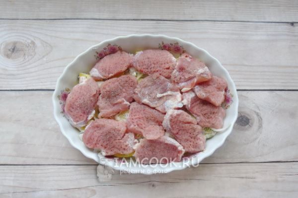 Мясо по-французски из свиной вырезки